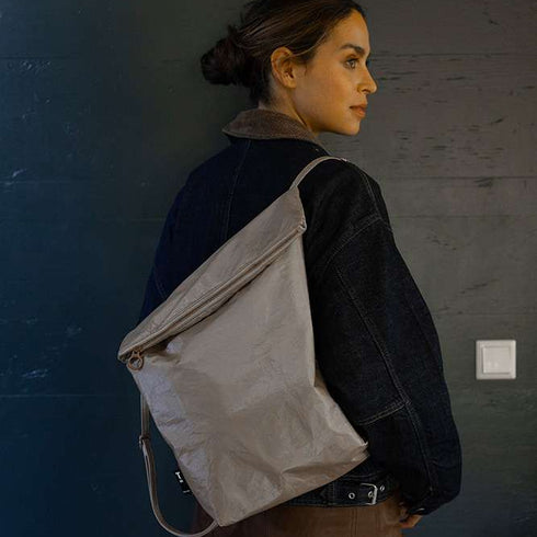 Feel good Backpack Tyvek | dusty gold