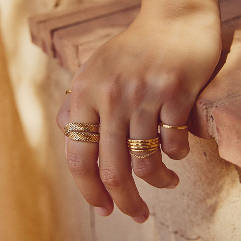 Ring Beluga gold | drei Grössen