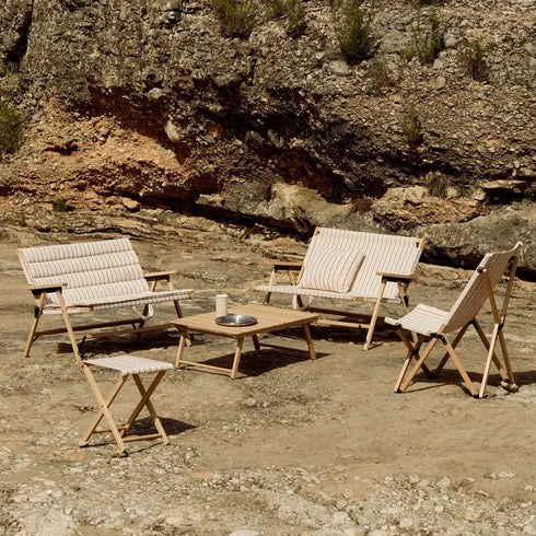 Outdoor Market Folding Chair | beige with red stripes