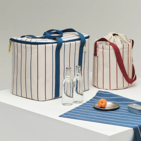 Outdoor Market Geschirrtuch | blue stripes