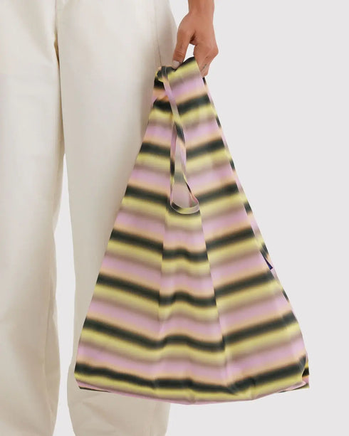Nylon Shopper | gradient stripes