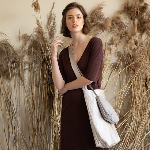 Feel Good Shopper | dusty gold