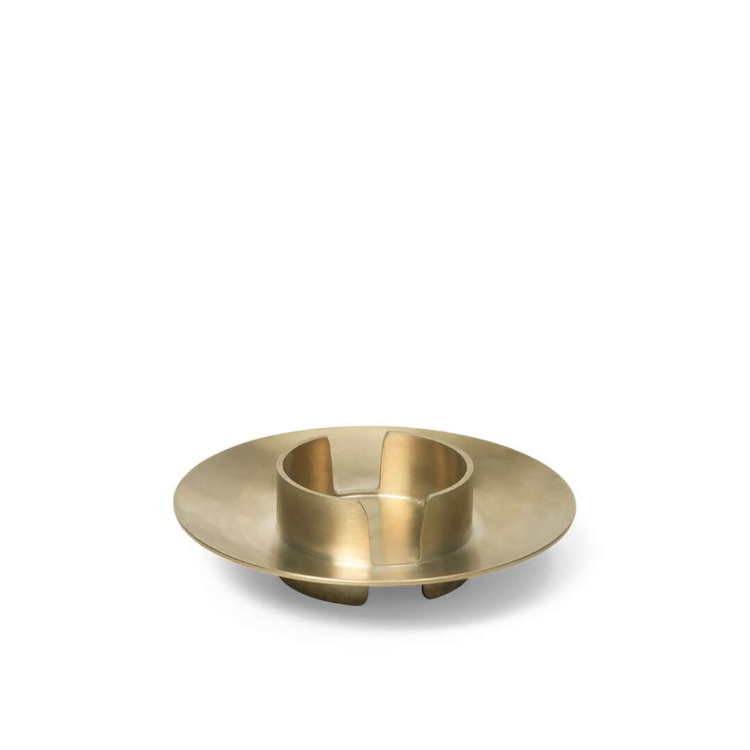 joyne.com | Block Kerzenständer | messing von Ferm Living