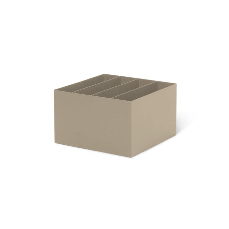 joyne.com | Pflanzenbox Divider | verschiedene Farben von Ferm Living