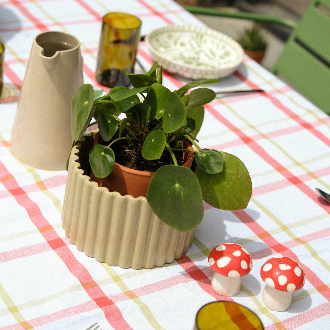 Self-watering pot Paula M | green