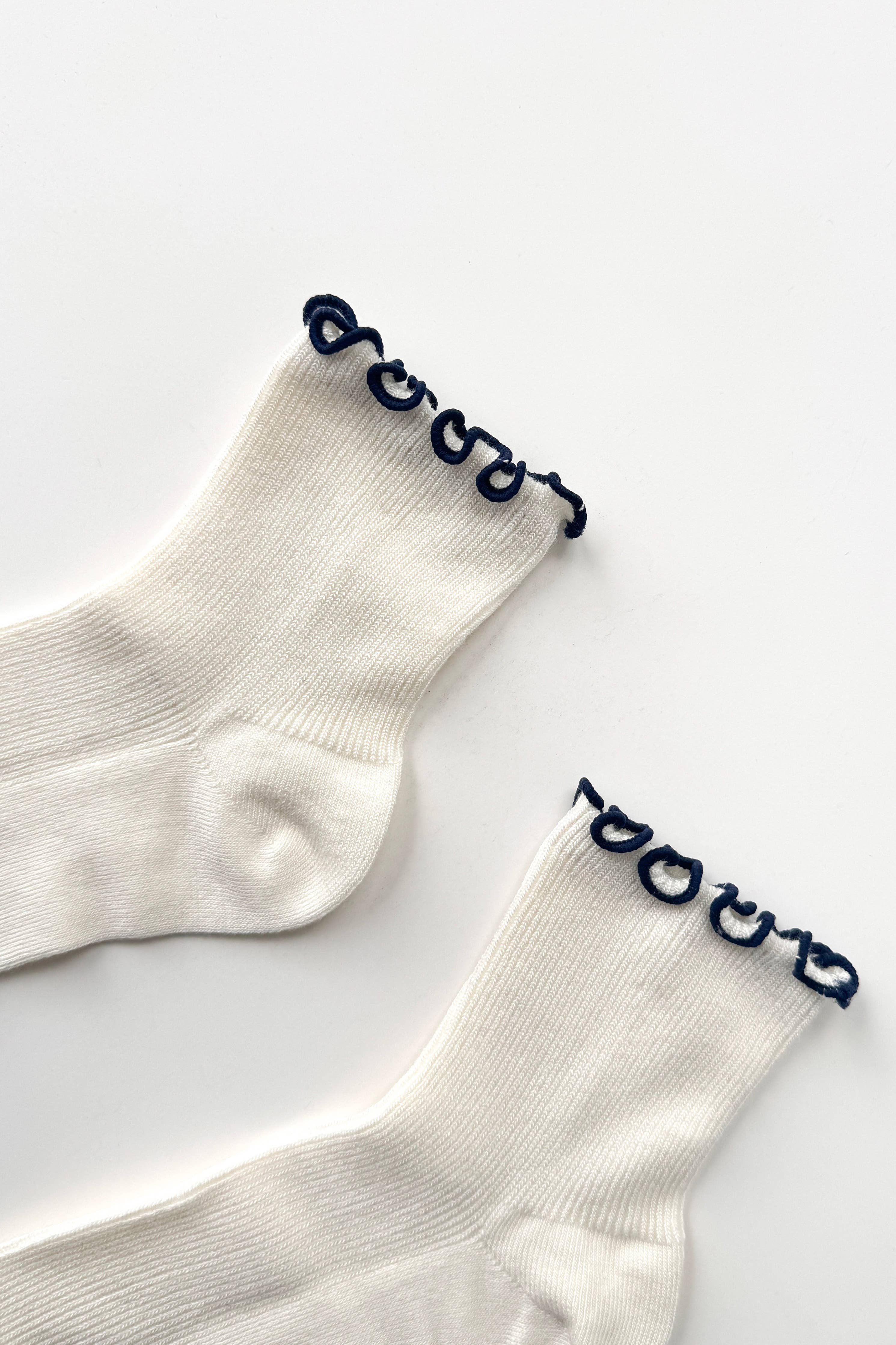 Die Petite Rüschen-Modal-Socken (Großhandel)