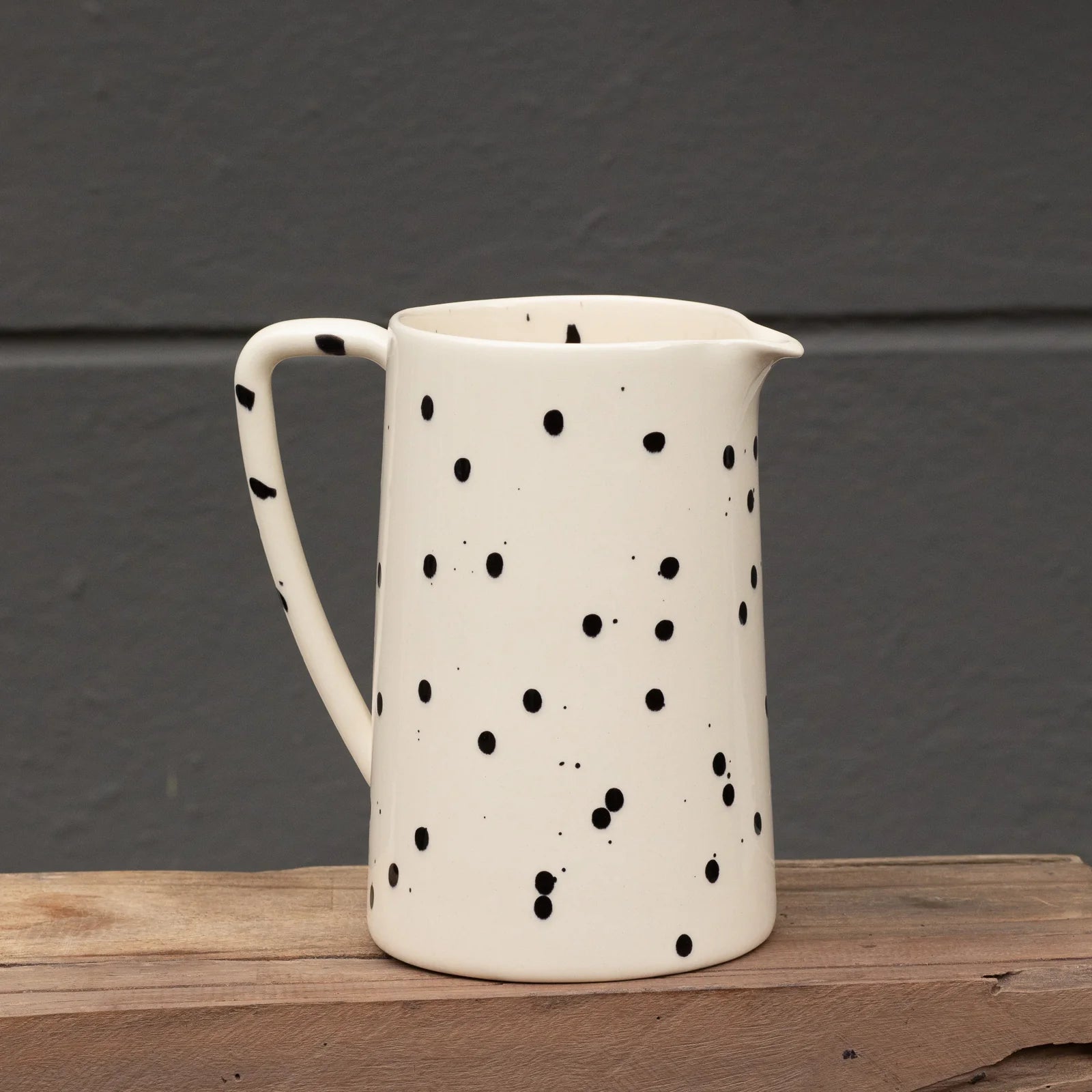 Pichet 2L | pois noirs