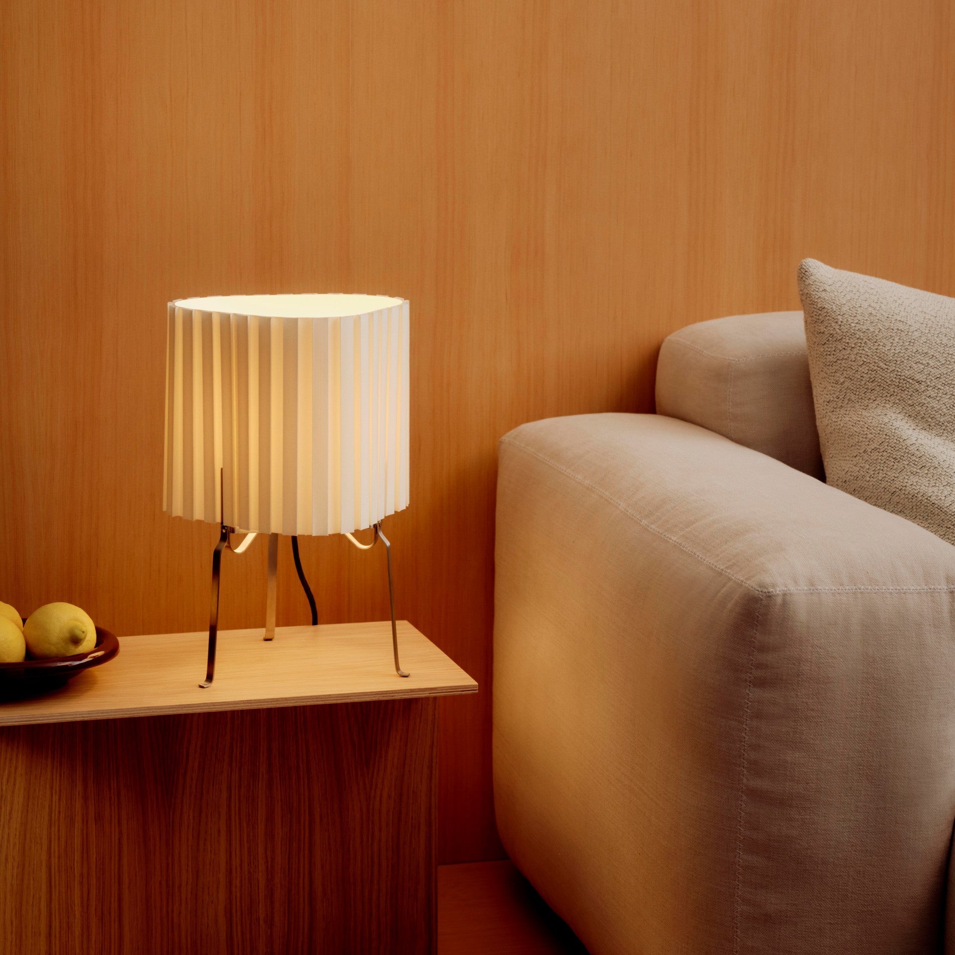 Canelé Table Lamp | warm white