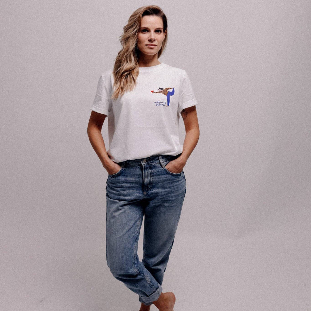 T-Shirt MOTHERHOOD BALANCE | weiss, leo