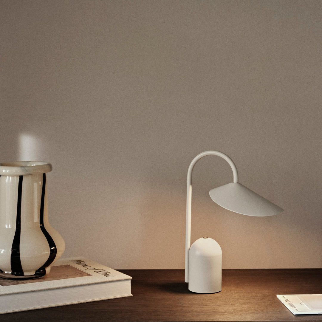 LED Lamp Arum | cashmere