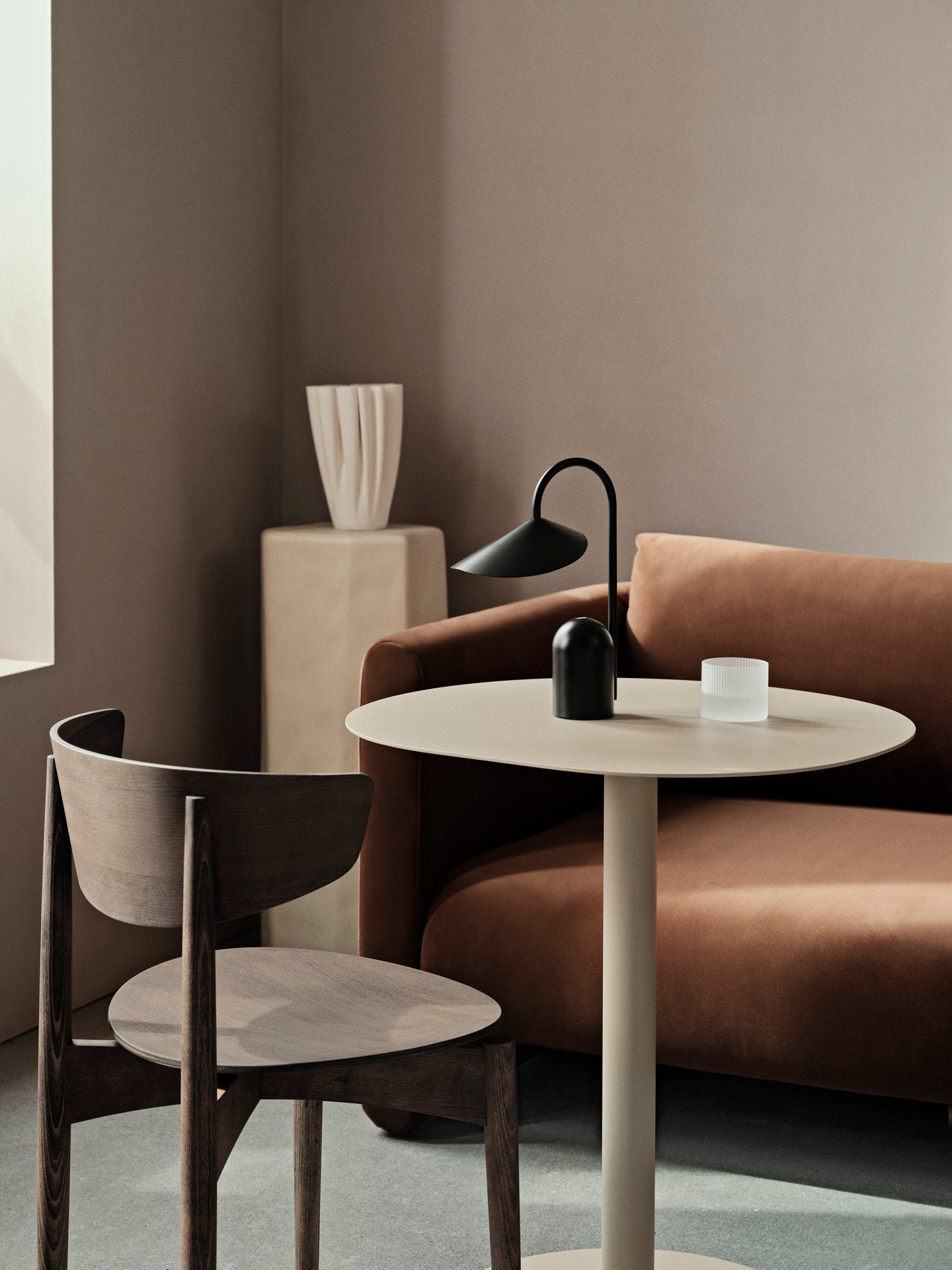 Lampe LED Arum | noire
