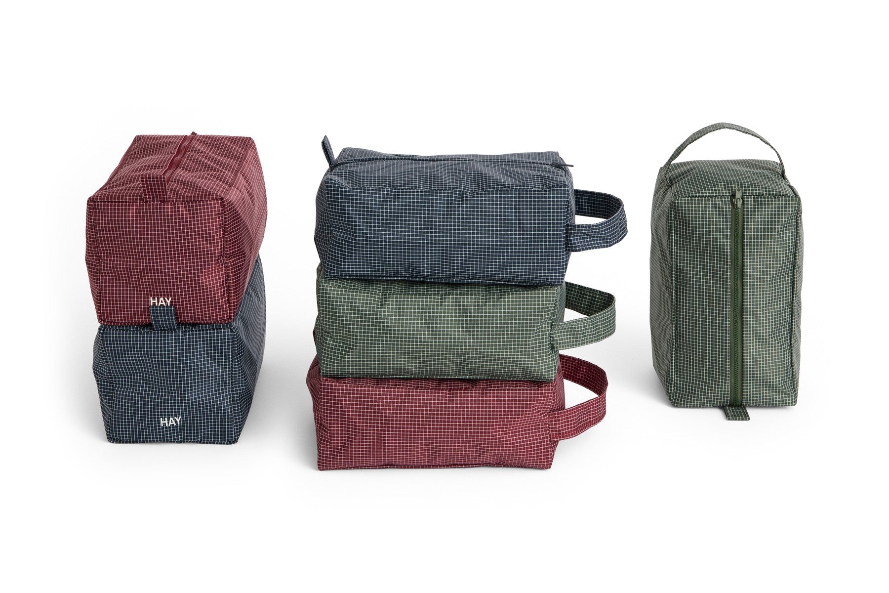 Wash Bag Grid medium | dark blue