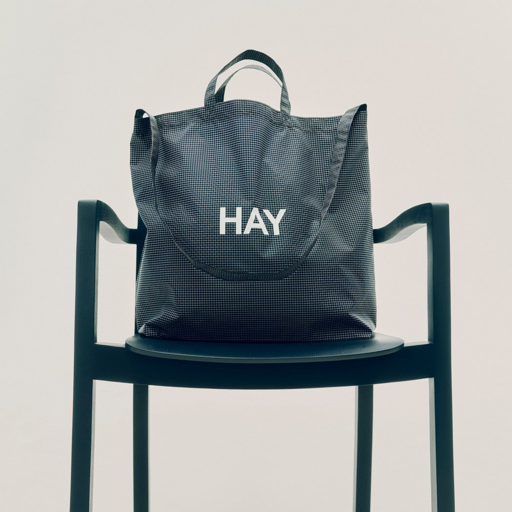 Grid Crossover Bag | dark blue