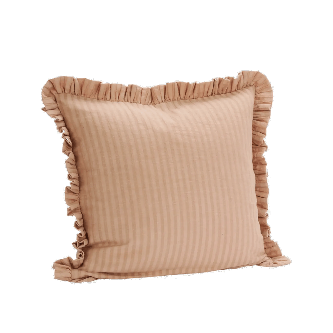 Madam Stoltz Kissen mit Ruffles (50x50cm)