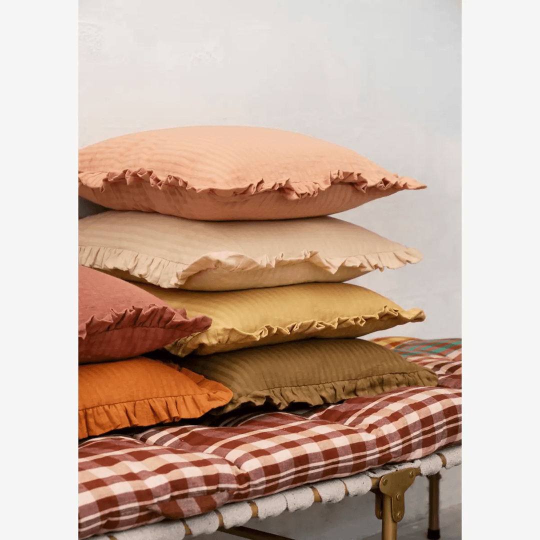 Housse de coussin à volants (50x50) | rose
