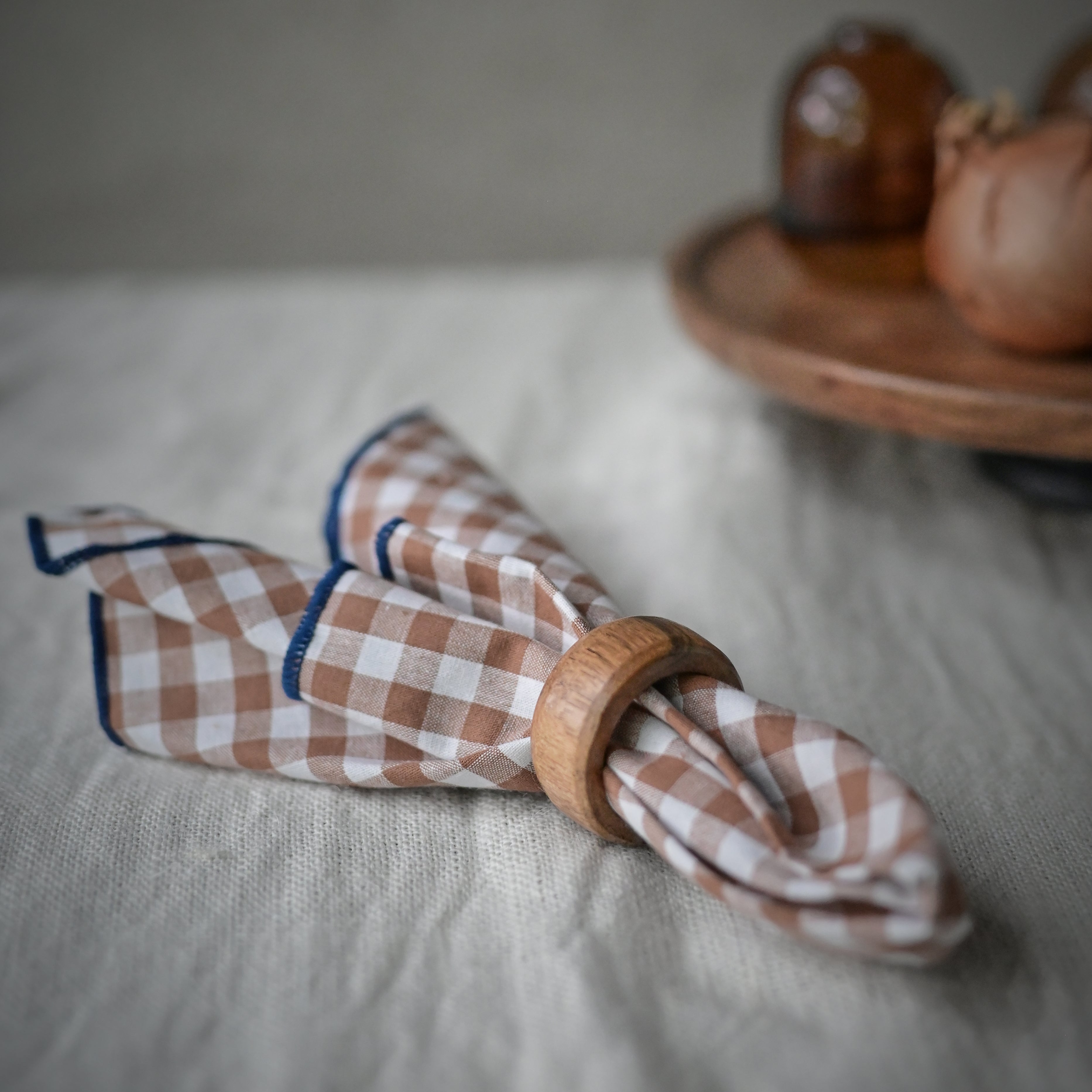 Checked fabric napkins | brown