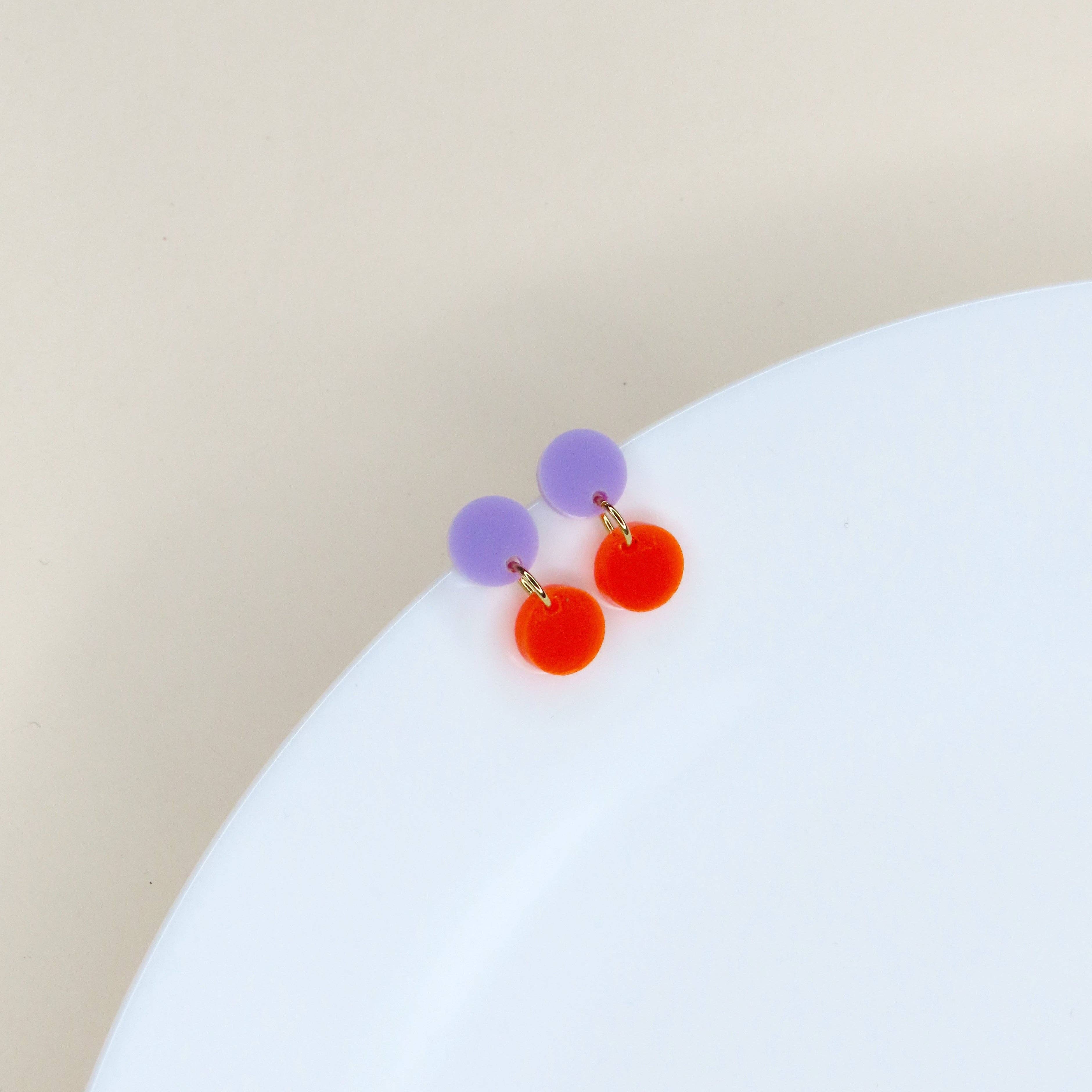 Boucles d'oreilles acryliques Dotty | orange fluo + lilas
