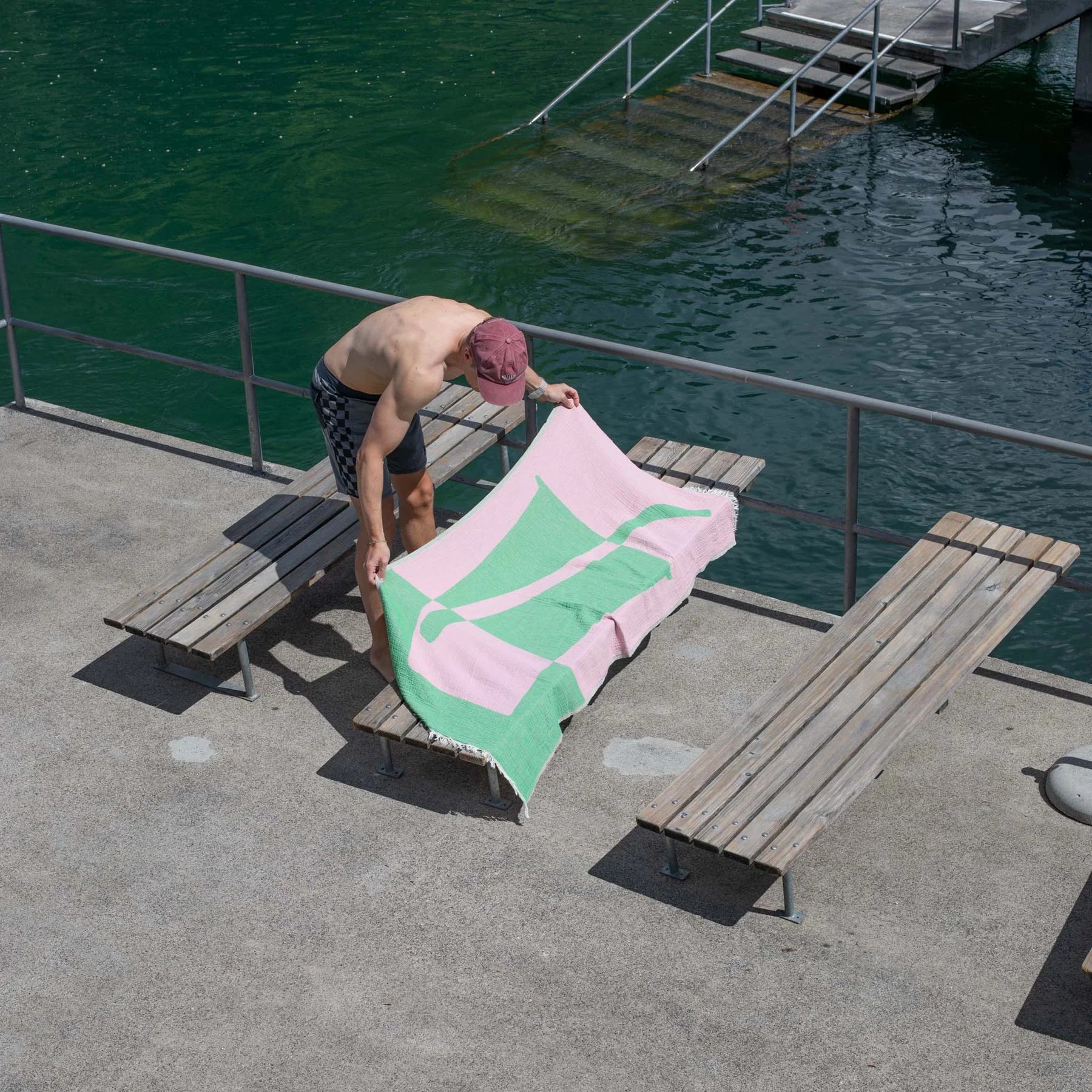 Badtüechli 90x160cm | strawberry matcha