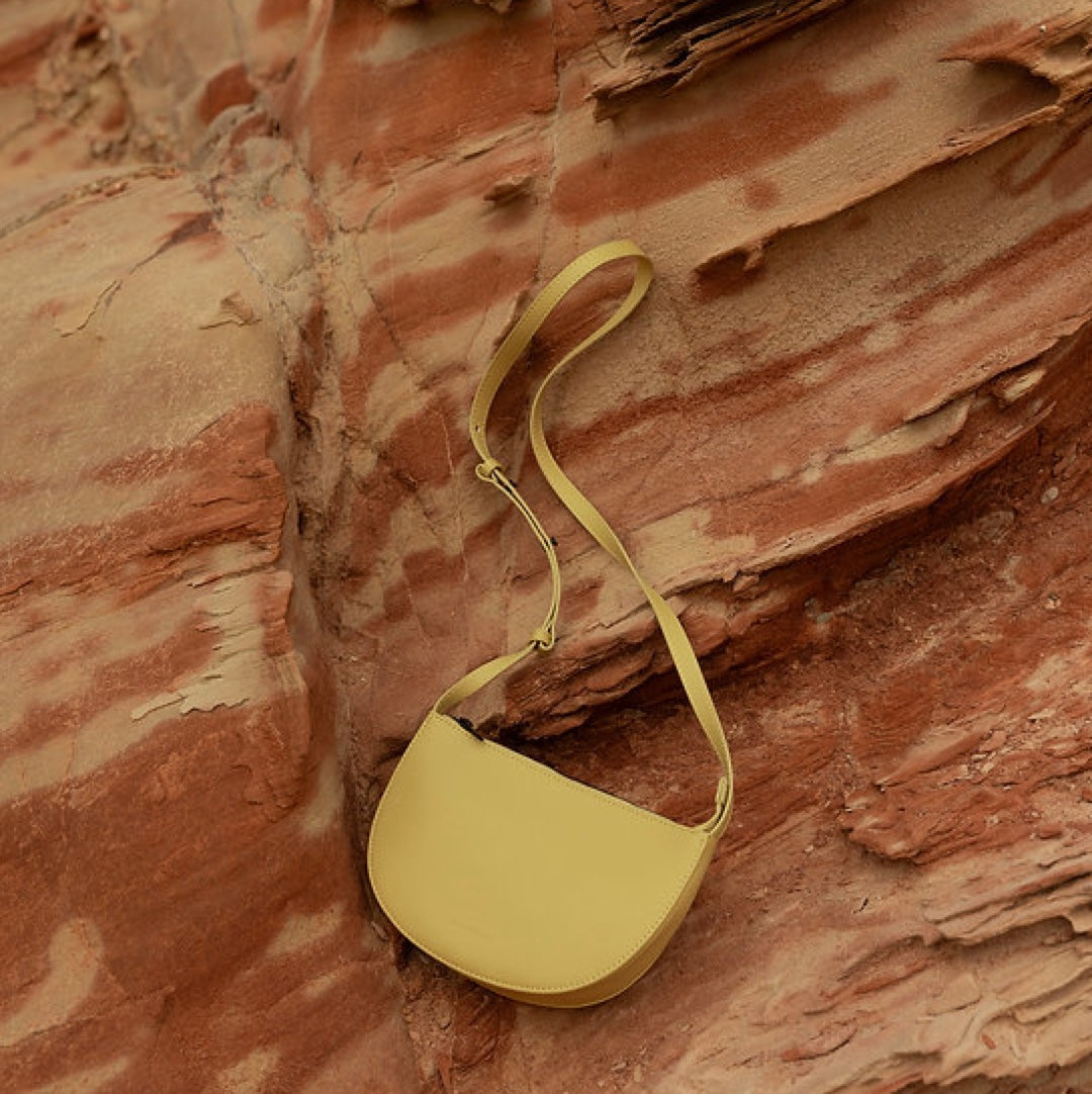 Half-Moon Bag Farou | pampas