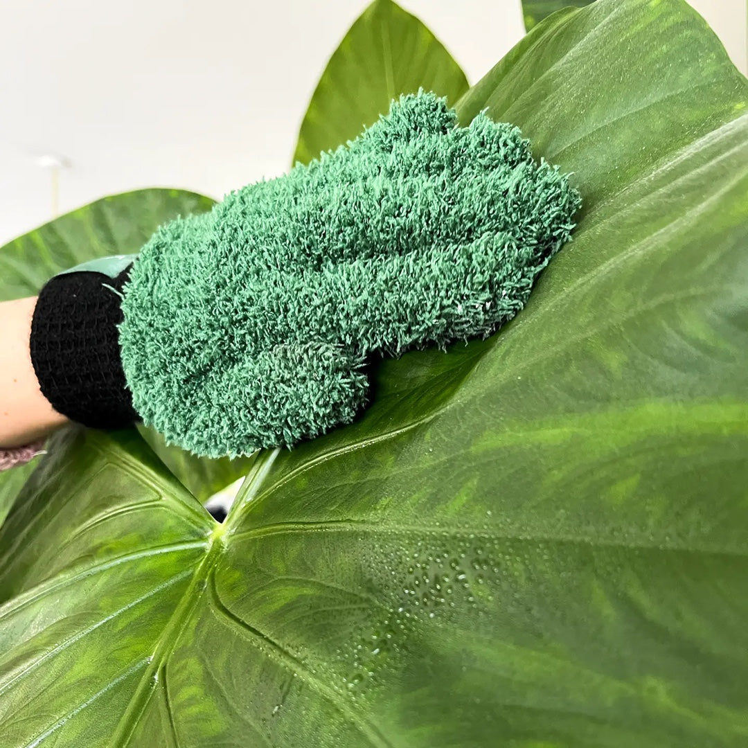 Leaf Love Glove | Microfiber Cleaning Glove
