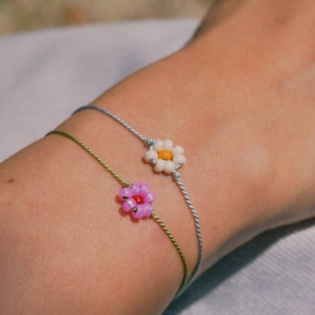 Bracelet Petite Fleur | blanc et bleu aqua