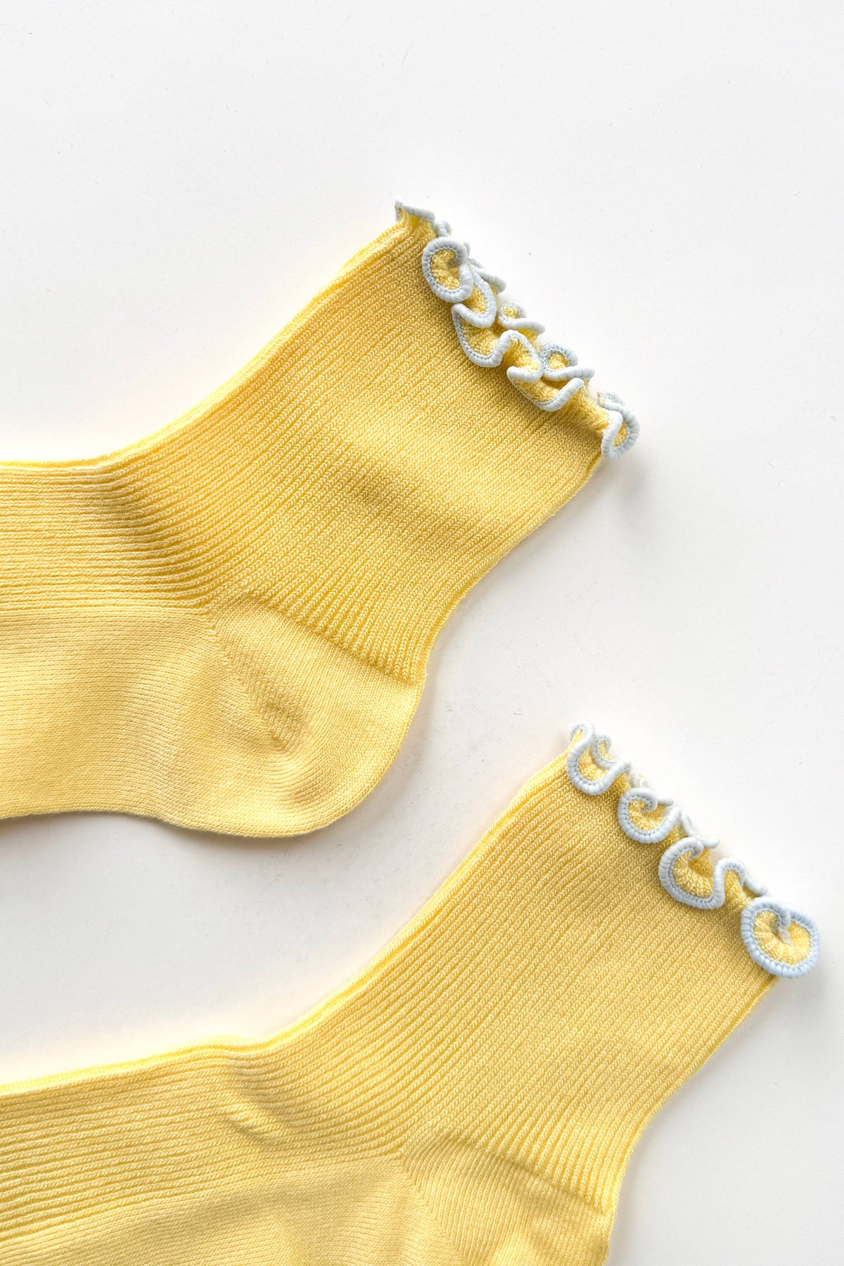 Die Petite Rüschen-Modal-Socken (Großhandel)