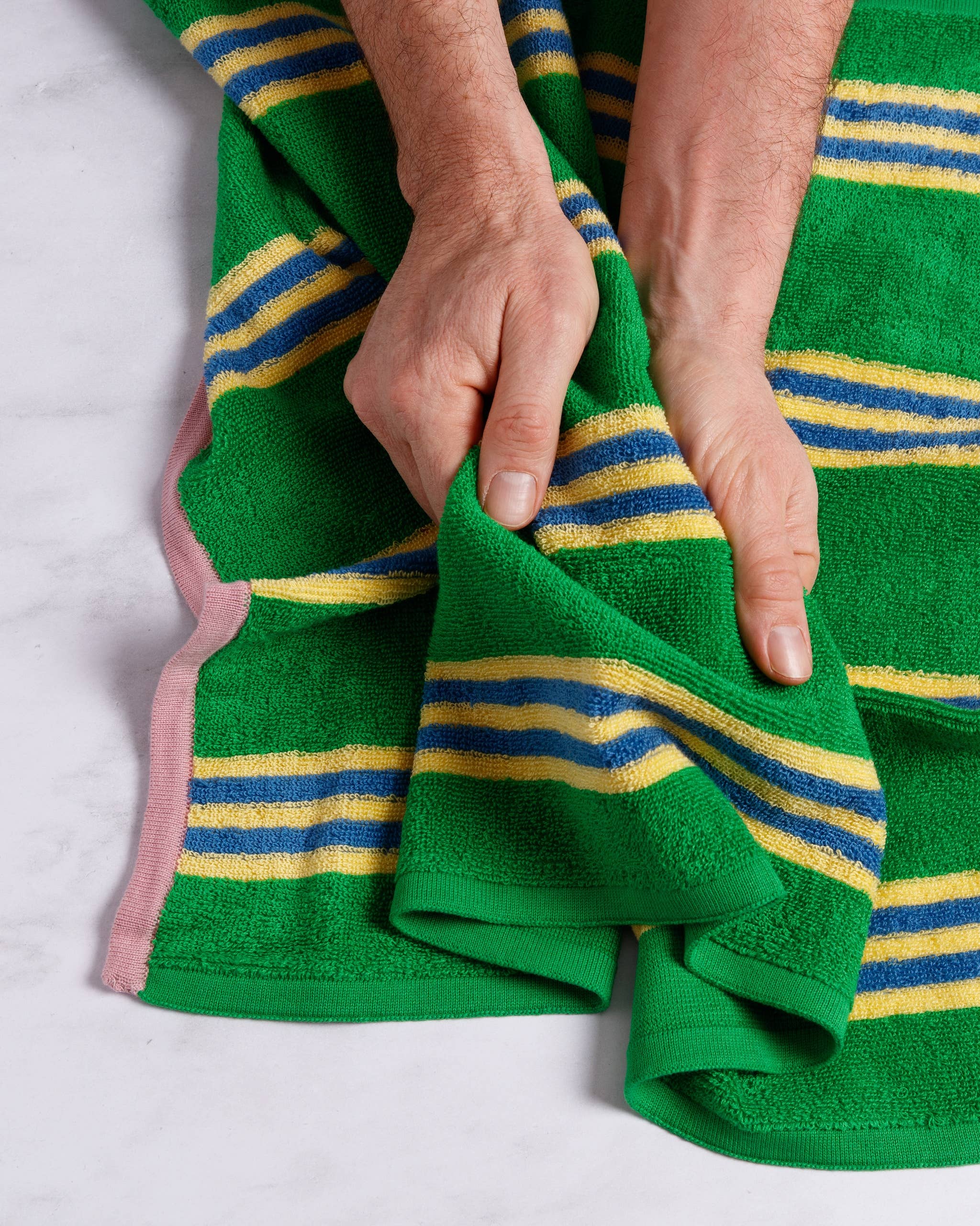 Frotte-Handtuch gestreift | grün