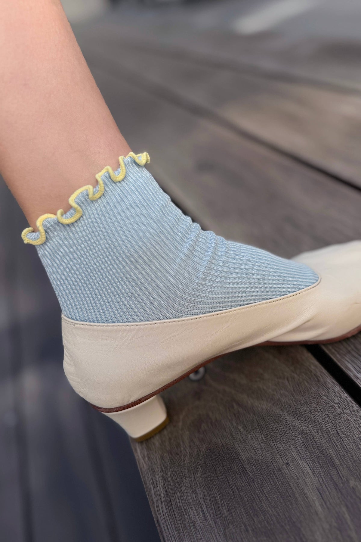 Die Petite Rüschen-Modal-Socken (Großhandel)