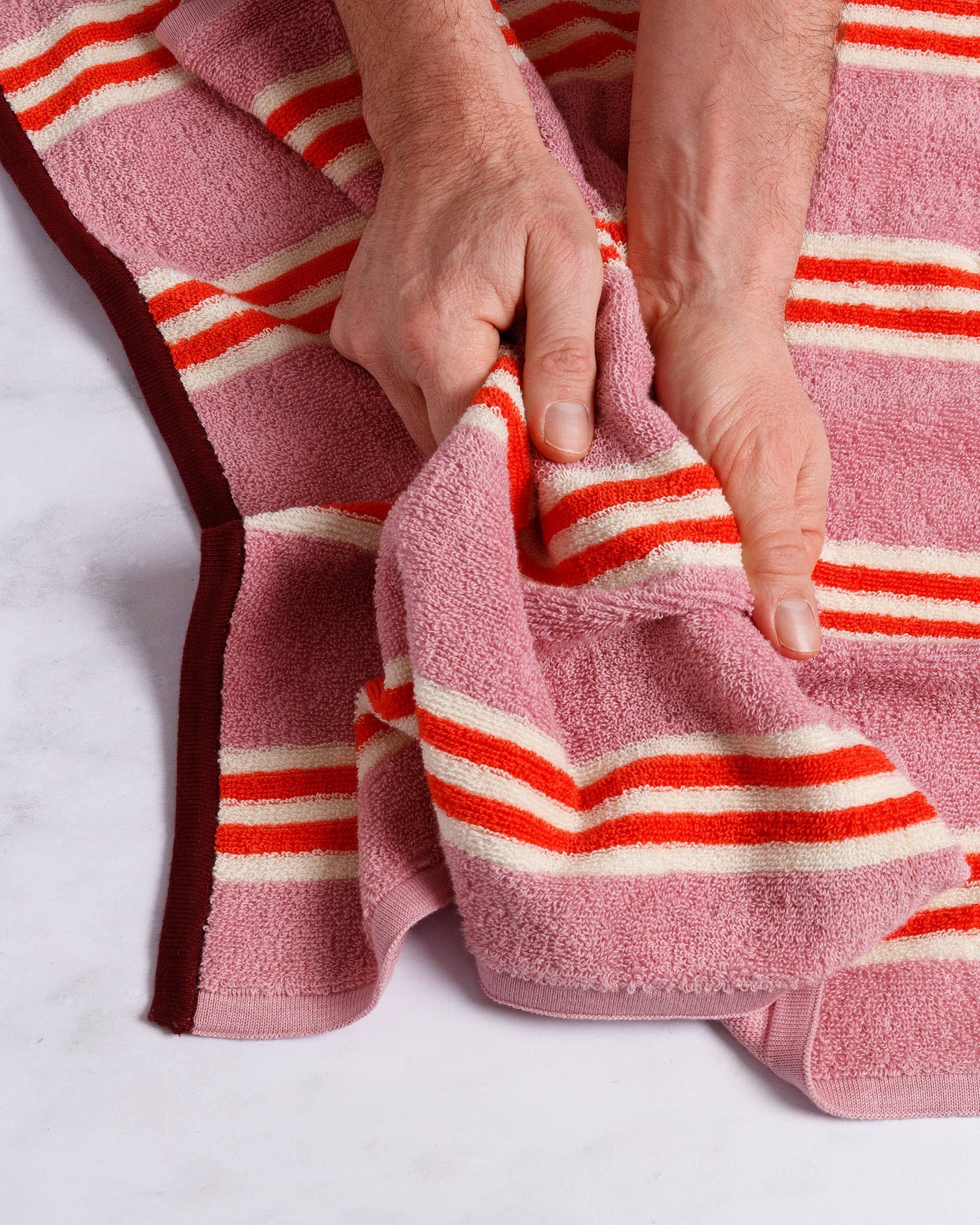 Frotte-Handtuch gestreift | rosa