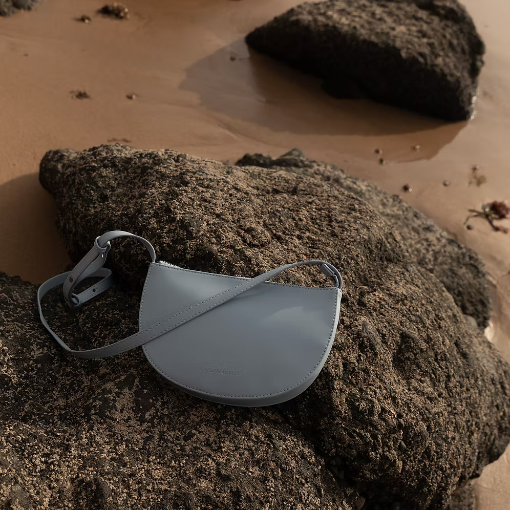 Half-Moon Bag Farou | ash