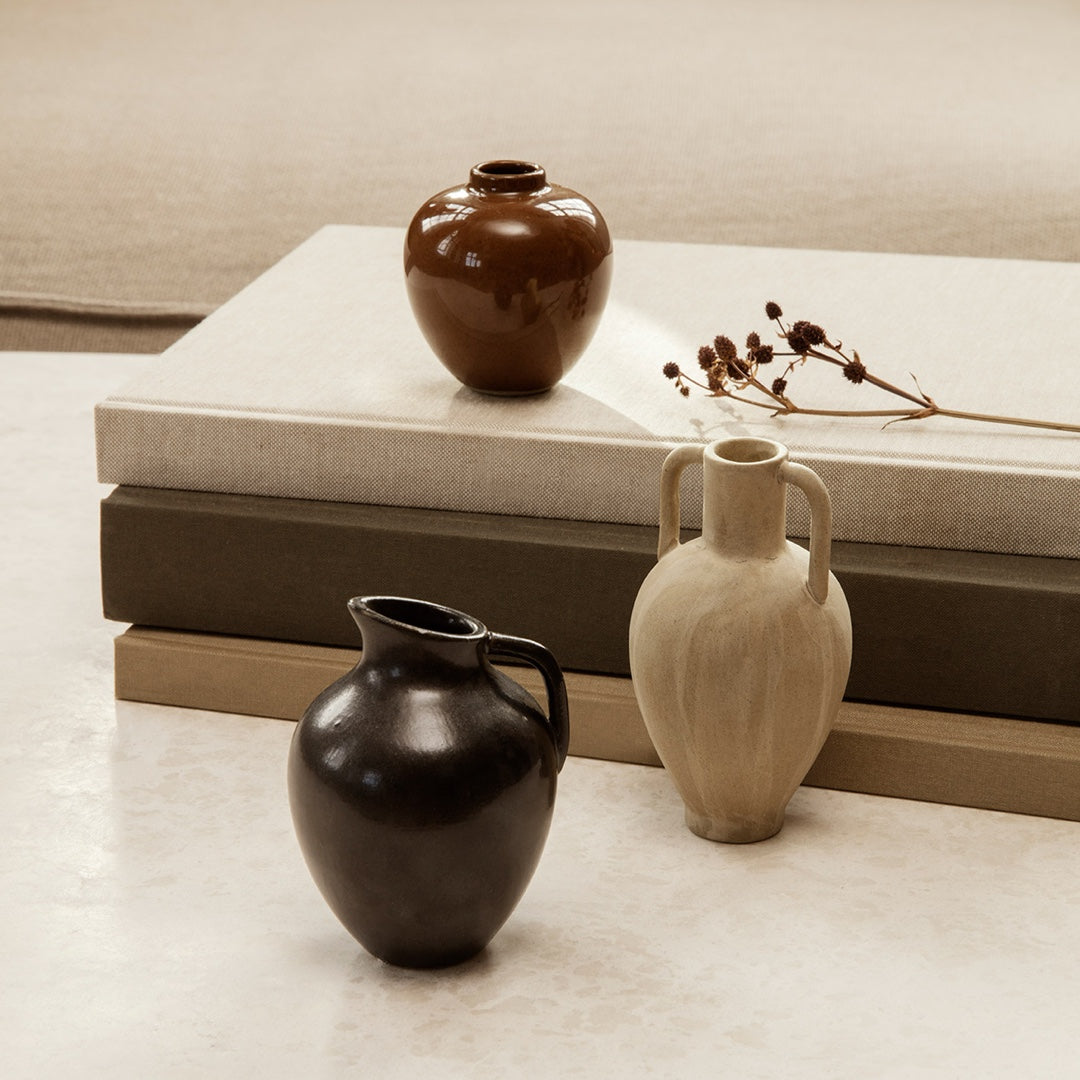 Ary Mini Vase | charcoal