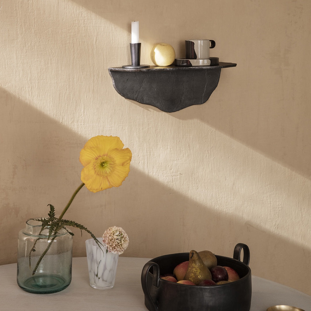 Fracture Shelf | black Aluminum