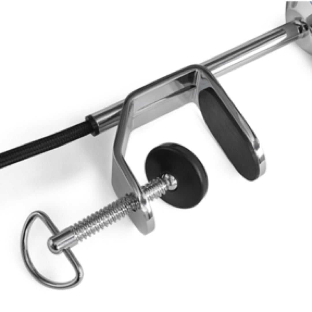 Apex Clip Lamp | Oyster white