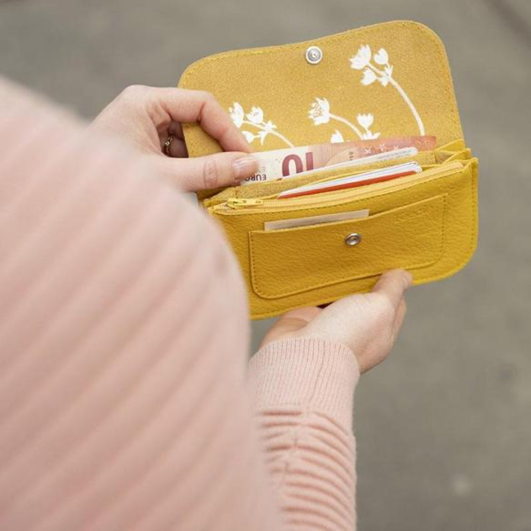 Wallet Leather Flash Forward | mustard