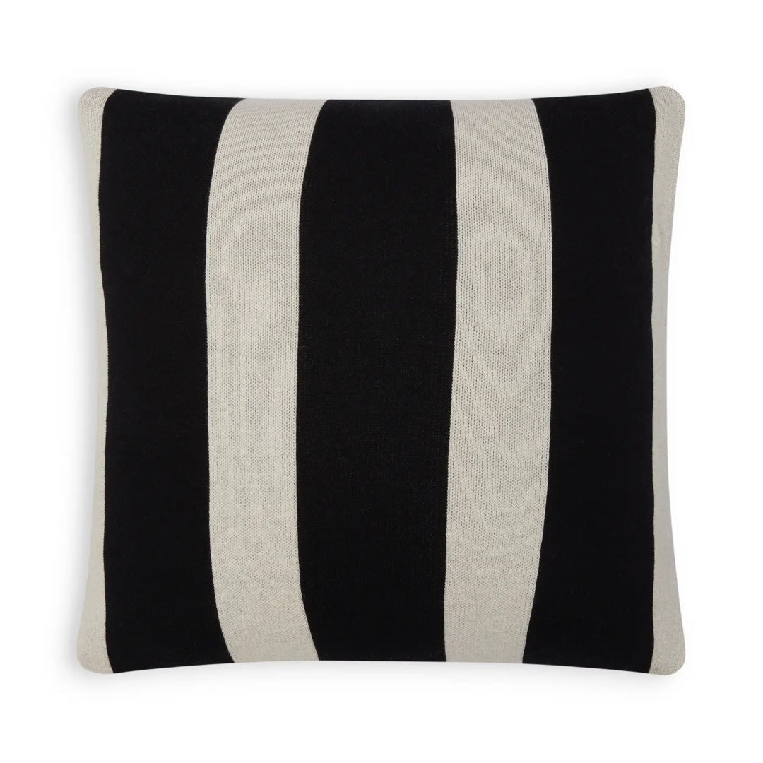 Cushion 50x50cm | striped black