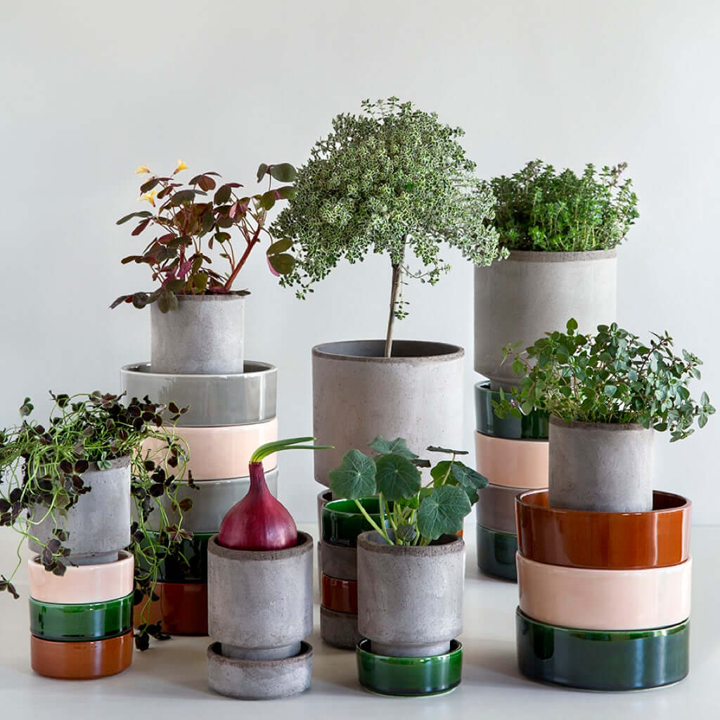 joyne.com | Blumentopf The Hoff Pot | grau von Bergs Potter