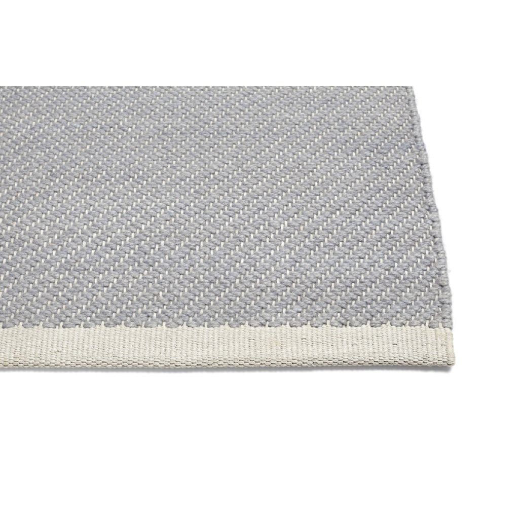 joyne.com | Teppich BIAS cool grey | 140x200cm von HAY