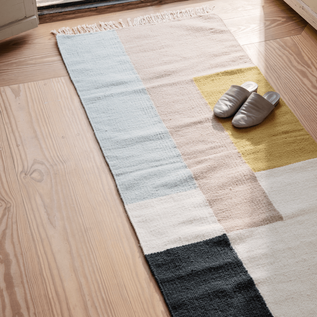 joyne.com | Kelim Teppich Squares | verschiedene Grössen von Ferm Living
