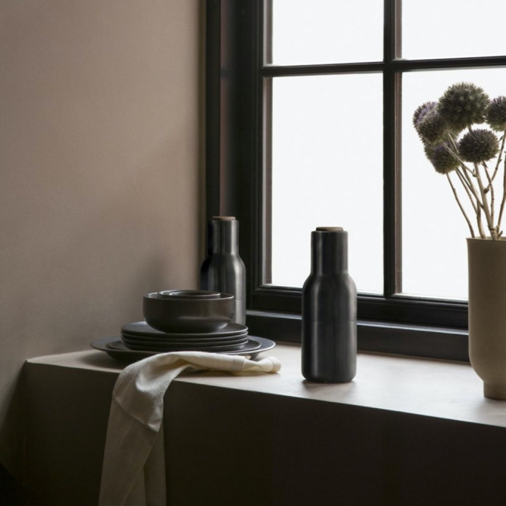 joyne.com | Salz- & Pfeffermühle | Hunting Green & Beige von Menu