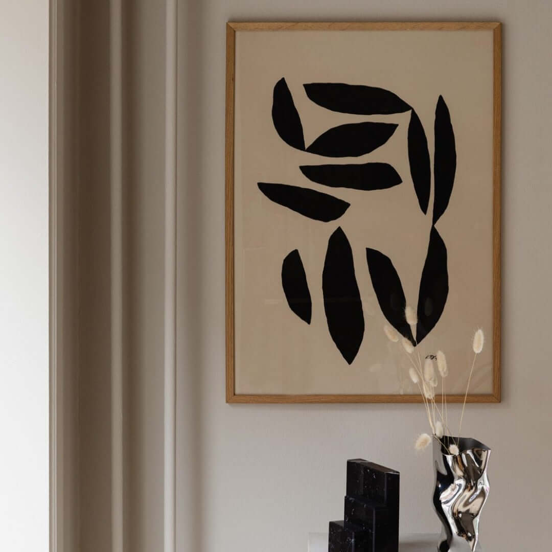 joyne.com | Gerahmter Kunstdruck "In the Fall" - Leise Dich Abrahamsen | 50x70cm von The Poster Club