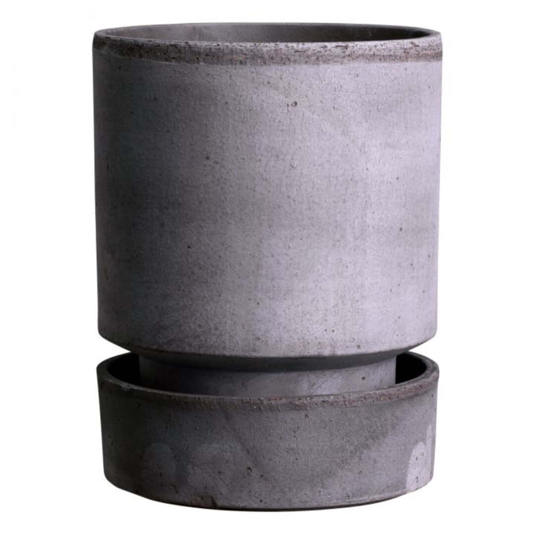 joyne.com | Unterteller für Blumentopf "The Hoff Pot" | raw in verschiedene Farben von Bergs Potter