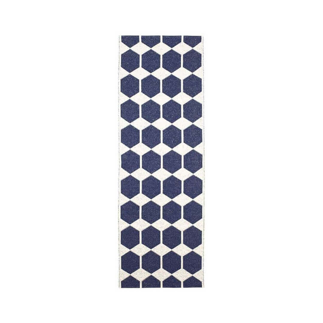 joyne.com | In- und Outdoor Teppich Anna Denim | 70x100 cm von Brita Sweden