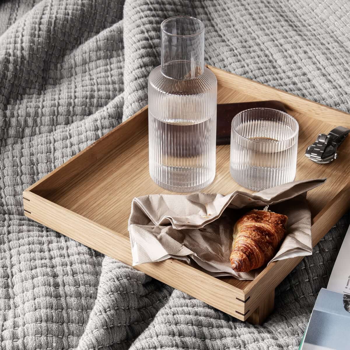 joyne.com | BON Holztablett Eiche | S von Ferm Living