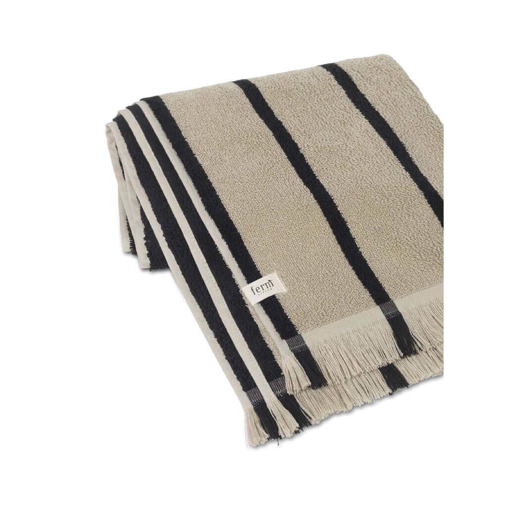 joyne.com | Badetuch ALEE | 70x140cm von Ferm Living
