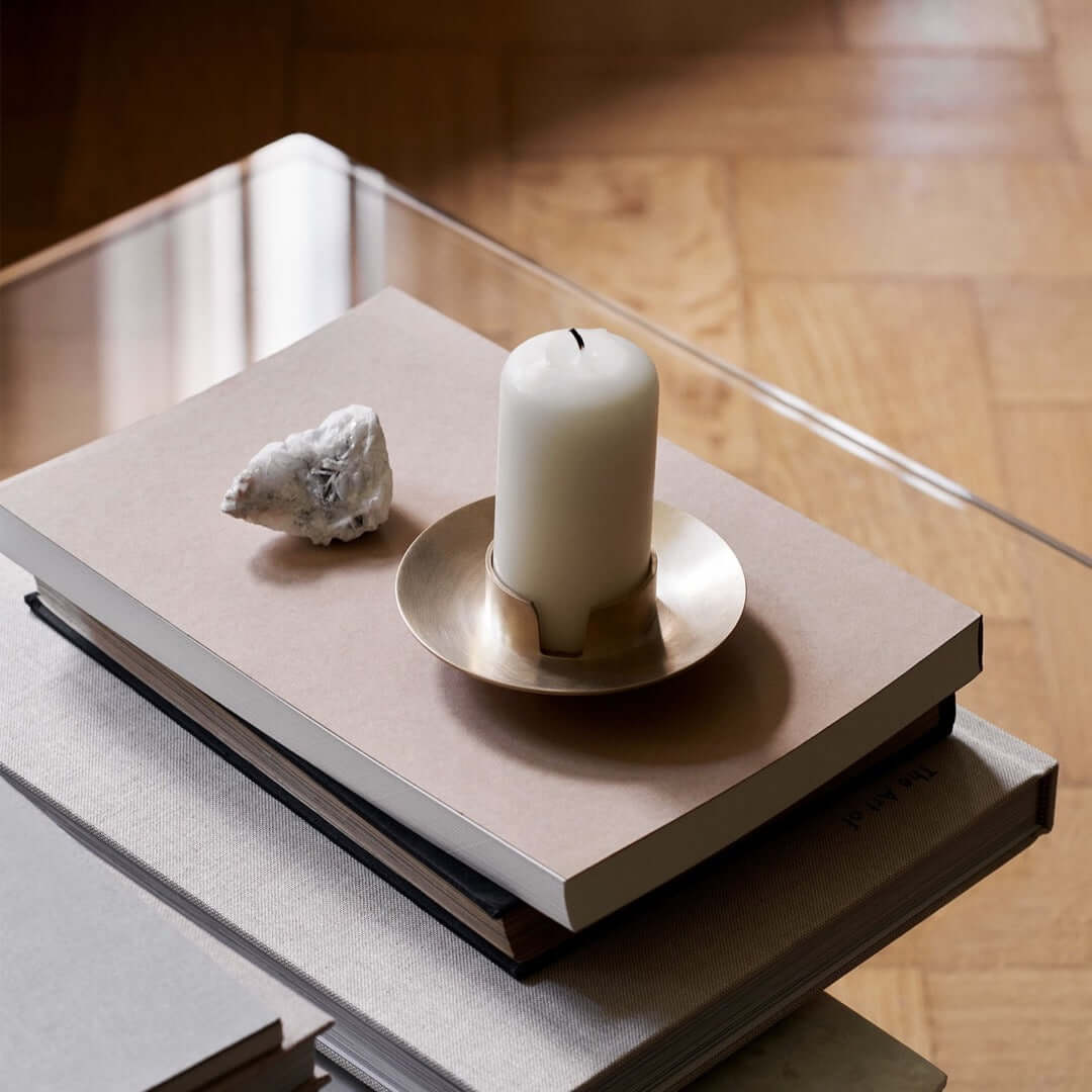 joyne.com | Block Kerzenständer | messing von Ferm Living