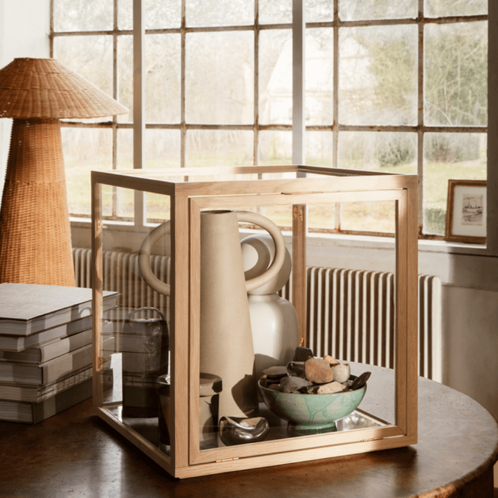 joyne.com | Ferm Living Vitrinen Box Miru | natural oak von Ferm Living