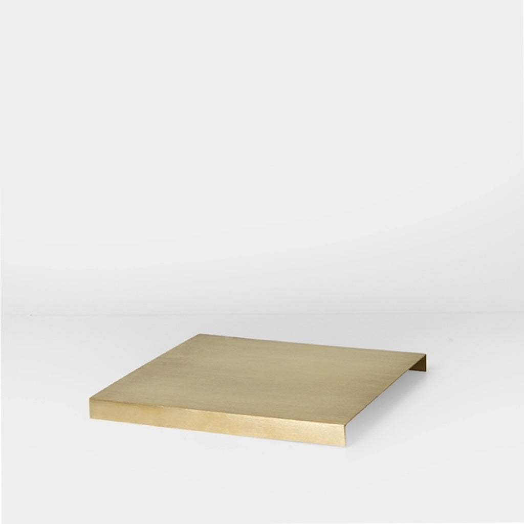 joyne.com | Tablett für Pflanzenbox (26x26cm) | Messing von Ferm Living
