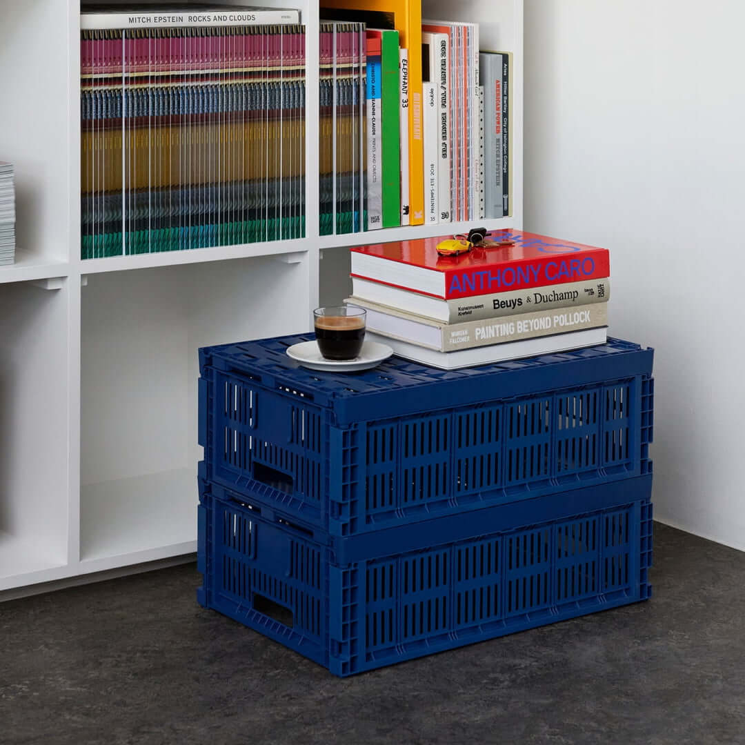 joyne.com | Colour Aufbewahrungsbox L | dark blue von HAY