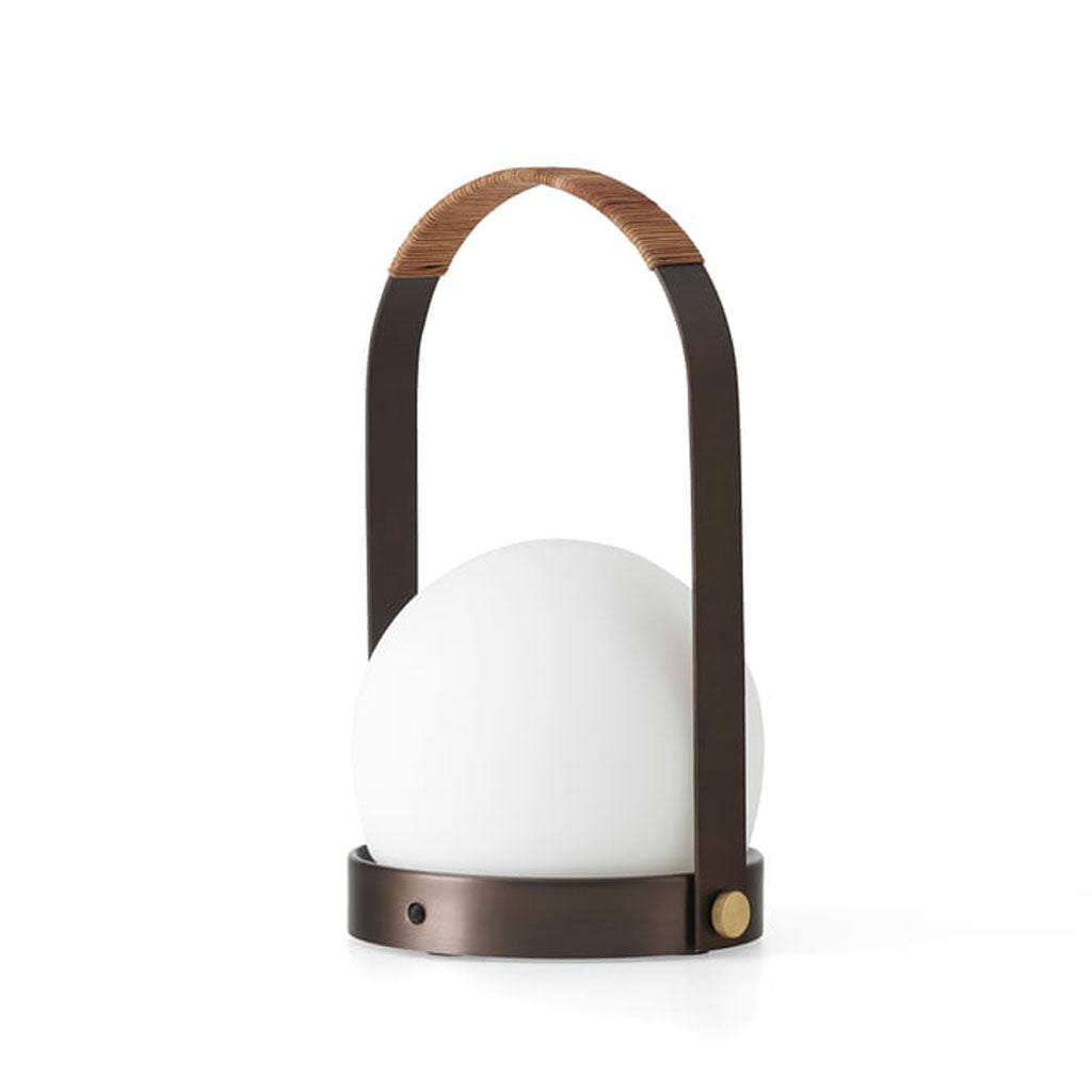 joyne.com | Tischlampe Carrie | bronzed brass von Menu