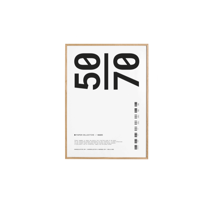 joyne.com | Bilderrahmen (Acrylglas) | oak von Paper Collective